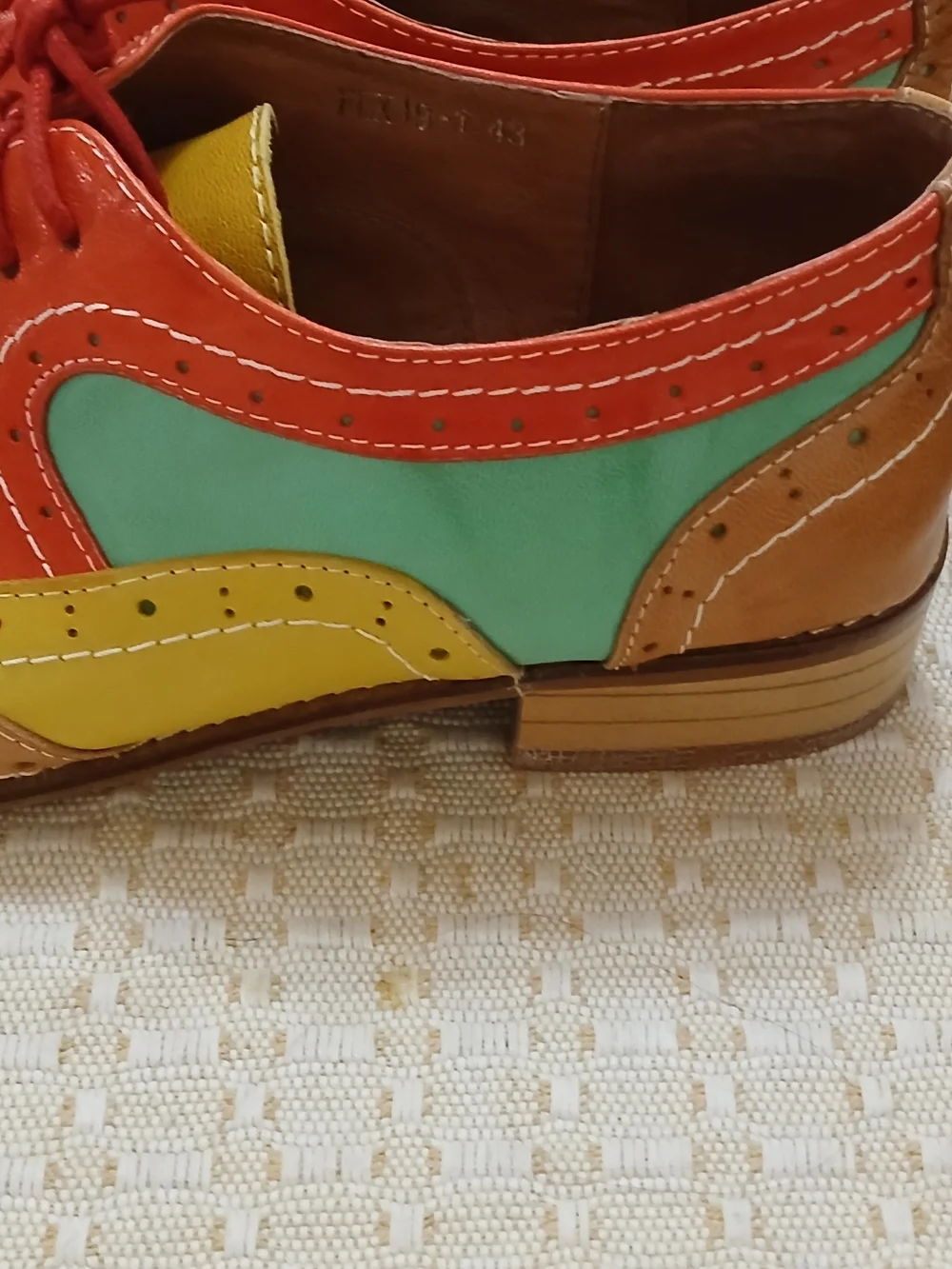 Multicolor Wingtip Oxford Quality Shoes by MONA FLYING EU 43 Unisex Brouges